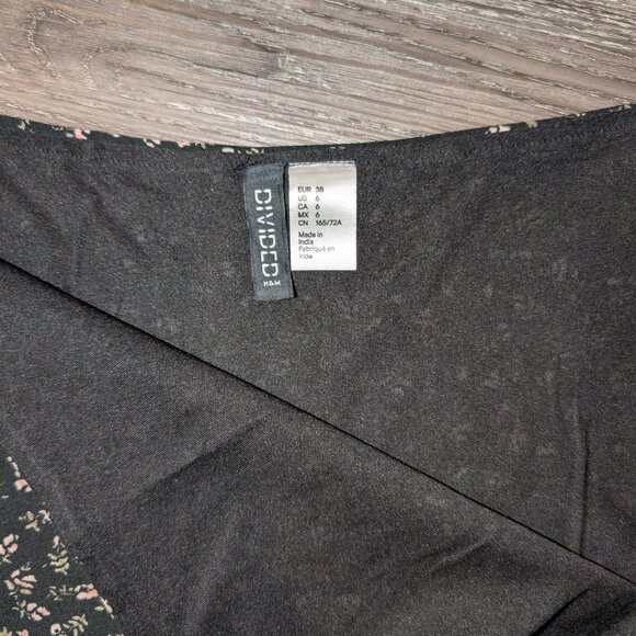 H&M A Line Floral Skirts - Picture 4 of 6